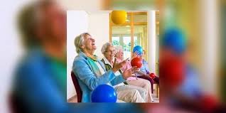 Alzheimer Et Troubles Cognitifs La Methode Montessori Pour Stimuler Les Malades Methode Montessori Jeux Pour Personnes Agees Montessori