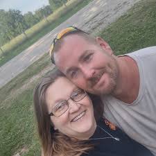 How to store a large quantity of pickles without them going bad?