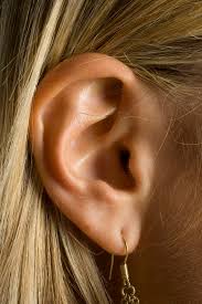 Nu ma adresez de aceasta data acelora dintre voi care va doriti un copil, ci majoritatii (si stiu ca sunteti multe acelea care vreti sa va. Vanzare De Lichidare Reducere Mare Stiluri De Moda Cercei Aur Lungi Care Se Poarta Numai Intr O Ureche Lorivaccaro Com