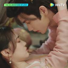 Invited the Prince sleep together?! 😱😍 #TheDeliberationsOfLove #卿卿三思  #ZhaoJiaMin赵嘉敏 #RichardLi李菲 #MiniDrama #腾讯微剧 #Romance #WeTV #WeTVMY  #WeTVMalaysia #WeTVAlwaysMore
