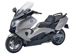 6 Scooters That Zoom And Get Great Mpg Too Bmw Scooter Motorcycle Bmw Motorrad