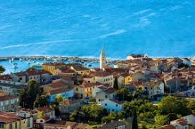 Sie gehört zu den bedeutendsten kirchen im land, weshalb sie vom papst mit dem titel „basilica minor ausgezeichnet wurde. Allgemeines Fazana Kroatien Ferienwohnung Fazana Ferienwohnungen Fazana Istrien