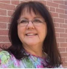 Healing Crystals: Discover the Therapeutic Powers of Crystals (The Awakened  Life): Ryan, Karen: 9781465483720: Amazon.com: Books