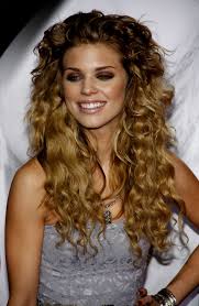 This five minute hairstyle is a great place to start. Annalynne Mccord Long Curls Long Hairstyles Lookbook Stylebistro