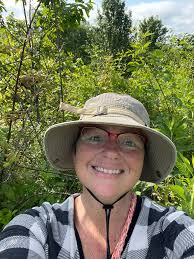 It's that time of year! Blackberry picking is my favorite!
