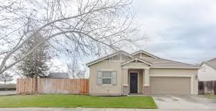 691 Anna Drive Ripon Ca 95366 4 Beds 2 Baths Single Family Home 1 870 Sq Ft 8303 Sq Ft Lot Ripon Home Home And Family