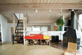Pin By Anneliese Martinez On Blow Out In 2020 House Boat Ultimate Party House Boat House Interior