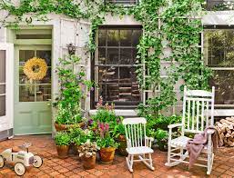 Find it here with our garden plans, expert tips, outdoor furnishings finds, and inspirational garden tours. 18 Creative Small Garden Ideas Indoor And Outdoor Garden Designs For Small Spaces