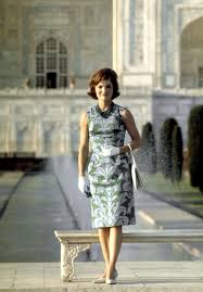 The event was the first time an american president dined at the palace since 1918 and was. Jackie Kennedy Onassis Ein Leben Zwischen Glanz Und Tragik Stern De