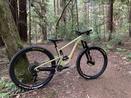 Santa cruz bikes ▶ mtb with fox 36 float performance fork, rockshox super deluxe shock key features of the santa cruz hightower. Hightower Santa Cruz 2020 All Products Are Discounted Cheaper Than Retail Price Free Delivery Returns Off 65