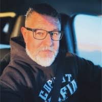 Scott Azinger's Instagram, Twitter & Facebook