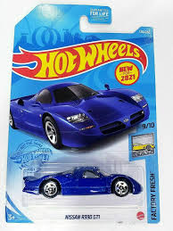 The boxes are made of steel, which does not cope well with humidity. Diecast Hotwheels Nissan R390 Gti Chicago Mall Blue Factory 138 250 Fresh