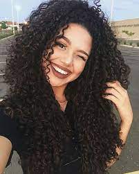 40 Lange Naturlich Lockige Frisuren Lockige Frisuren Naturlich Lockig Lange Lockige Haare