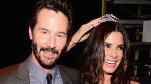 Which makes his age a good ten years as of 2020. Der Wahre Grund Warum Sandra Bullock Und Keanu Reeves Nie Miteinander Ausgehen News24viral