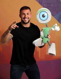 Arthur picoli era jogador de futebol e ganhou mr espírito santo. Arthur Ex Mister Capixaba No Bbb 21 Diz Que Come 24 Ovos Por Dia A Gazeta