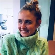 Lucy Higgins Stylist