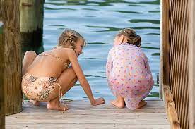 Below is my archive tivi show. Ls Island