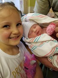 Our family of four 🩷 Friends, meet Banks Alaia Leopold! She was born 8lb  6.4oz — no wonder i was hurting!! 🤯 Proud big sis is in love with her baby  sister,