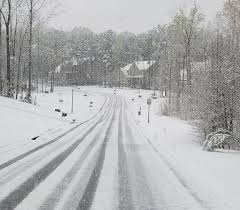Rain falls for 8.8 days and accumulates 1.3 (33mm) of precipitation. April Snow Accumulates In Charlotte Nc For Only 2nd Time In More Than 100 Years Accuweather
