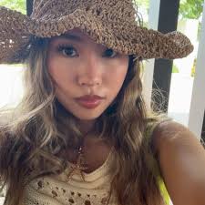 Amanda Enriquez Hong (@amandahxng) • Instagram photos and videos