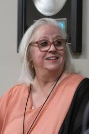 Sandy Knox blends laughter, lessons and lyrics in MTSU Q&A