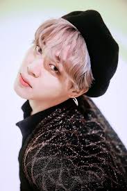 Jimin discovered he had a passion for dance, a gift for it some could say, and he worked hard to perfect it enough to be noticed. Pin On Bangtan