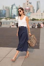 How To Dress For Work When It S Hot Out Summer Work Outfits Hot Weather Outfits Work Outfits Women