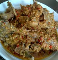 Di menunya ada pilihan daging bagian dada, telur muda, sayap, hingga brutu. Resep Cara Membuat Ayam Kampung Bumbu Rujak Baca Resep