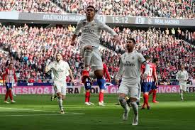 La moins chère est en ligne 27 bus, ce qui coûte 1€. Espagne 23e Journee Liga Le Real Madrid A Puni L Atletico Dans Un Derby Tres Engage France Football