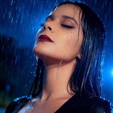 Are people still dropping off chairs in San Antonio?