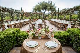 Weddings At Regale Winery Vineyard Wedding Venue Wedding Venues Oregon Wedding Venues California Vineyard