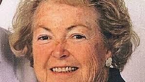 Agnes Lyons's Instagram, Twitter & Facebook