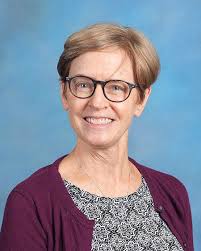 Retiring LTHS choral director recognized for excellence