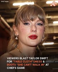 Taylor Swift's NEW FIGURE after WEIGHT GAIN stuns viewers at the Kansas  City Chiefs game! 🤯 The photos spreading online are in the comments  below.👇