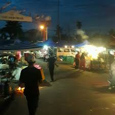 It was a fruitful night. Pasar Malam Pt Tengah Marche Aux Puces A Parit Jawa
