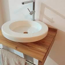 Merhaba arkadaşlar bu videomda sizlere ankastre banyo bataryası nasıl montaj edilir onu göstermeye çalıştım umarım yardımcı olurum duvara gömmeli musluklar hakkında. Banyo Lavabo Tezgahi Atolye10