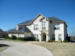 If you haven't had your house power washed in a while, you should call pristine clean and have them make your house look. Different Types Of Driveways Practical Popular And Good Looking