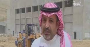 أستاذ جامعي متمرد على الأوضاع السياسية، غير أنه بعد نجاح الثورة يتقلد منصب حكومي كبير، ويخوض صراعات تتزامن مع مفاجآت شخصية وصادمة تظهر في حياته. Ù†Ø§Ø¦Ø¨ Ø±Ø¦ÙŠØ³ Ù†Ø§Ø¯Ù‰ Ø£Ø¨Ù‡Ø§ Ø¨Ø¹Ø¯ Ù†ØªØ§Ø¦Ø¬Ù‡ Ø§Ù„Ù…Ù…ÙŠØ²Ø© Ø§Ù„Ø¥Ù†Ø¬Ø§Ø² Ø¬Ø§Ø¡ Ù…Ù† Ø±Ø­Ù… Ø§Ù„Ù…Ø¹Ø§Ù†Ø§Ø© Ø§Ù„ÙŠÙˆÙ… Ø§Ù„Ø³Ø§Ø¨Ø¹