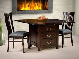 Looking for a dining table that can be the centerpiece of your dining room? 7 Dining Table Ideas For Small Dining Room Spaces Countryside