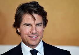 Tom cruise is a little closer to his ambitious space plan. Hollywood Tom Cruise Gibt Seine Golden Globe Trophaen Zuruck