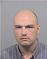 Portland transient accused of stealing Jeep, assaulting officer