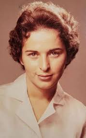 MARIA REEVES Obituary (2023)