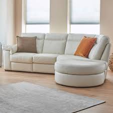 This is one of the natuzzi materials that is easiest to maintain. Natuzzi Editions Brivido Off White Leather Electric Recliner Corner Group