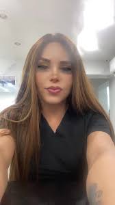 Vídeos de Renata Vega (@rennyvegalaconejita) con «LA JOAQUI