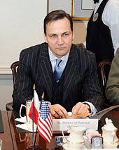 Sikorski — sikorski, apellido polaco, puede referirse a: Radoslaw Sikorski Wikipedia Wolna Encyklopedia