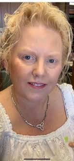 Stacey Rumph's Instagram, Twitter & Facebook