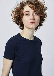80 Short Curly Hairstyles 2019 Popular Short Curly Hairstyles 2018 2019 Curlyhaircut Curly Hair Styles Curly Hair Styles Naturally Short Curly Hair