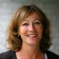 Marie Spinelli's Instagram, Twitter & Facebook