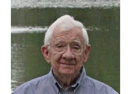 Lori Mandeville's Instagram, Twitter & Facebook