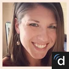 Ana Newell's Instagram, Twitter & Facebook